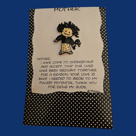 MARCI Black and White Mother Brooch - Picture 1 of 5